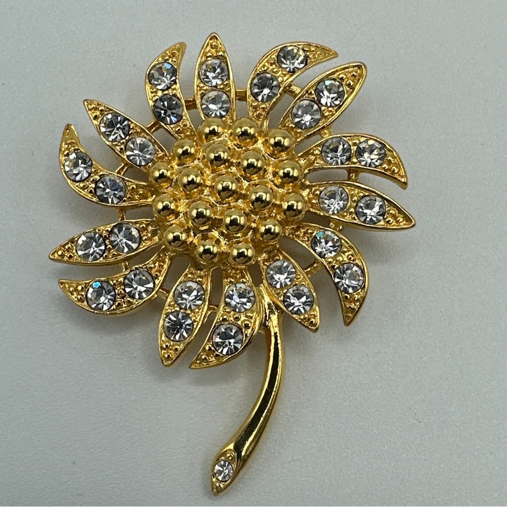 NAPIER Rhinestones Gold Tone‎ Sunflower Flower Brooch Pin Scarf Clip #389
